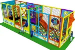 Morské ihrisko so šmykľavkou, trampolínou a loptičkovou zónou
