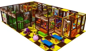 Rodinné ihrisko s loptovou zónou, šmykľavkou a tunelom