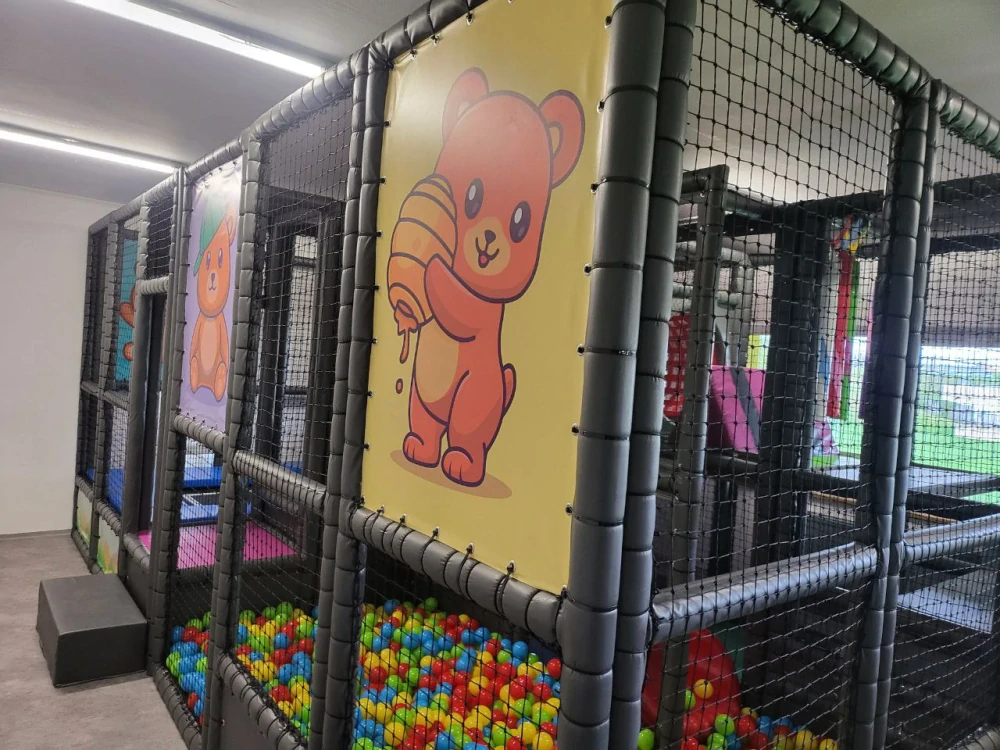 Celoročná zábava pre deti s kaviarňou v Liptovskom Mikuláši