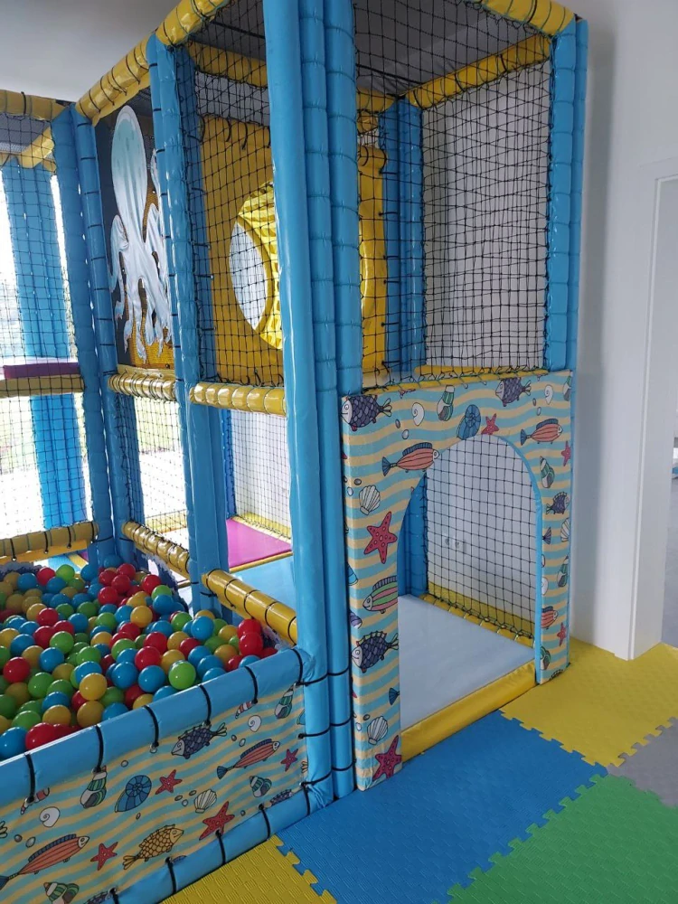 Indoor playground pre detské centrum v Kvetoslavove